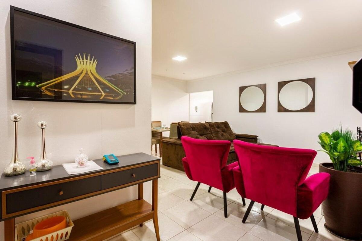 Ap 85M2 , 2Qts Com Suite , Estacionamento, Cozinha Completa , Wi-Fi 500Mb , Jr Catito Brasília Extérieur photo