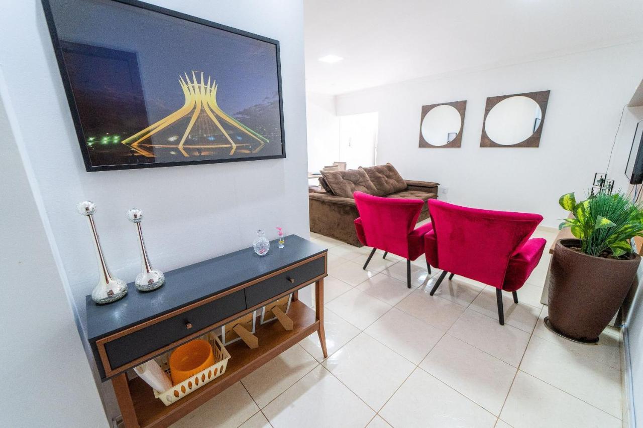 Ap 85M2 , 2Qts Com Suite , Estacionamento, Cozinha Completa , Wi-Fi 500Mb , Jr Catito Brasília Extérieur photo