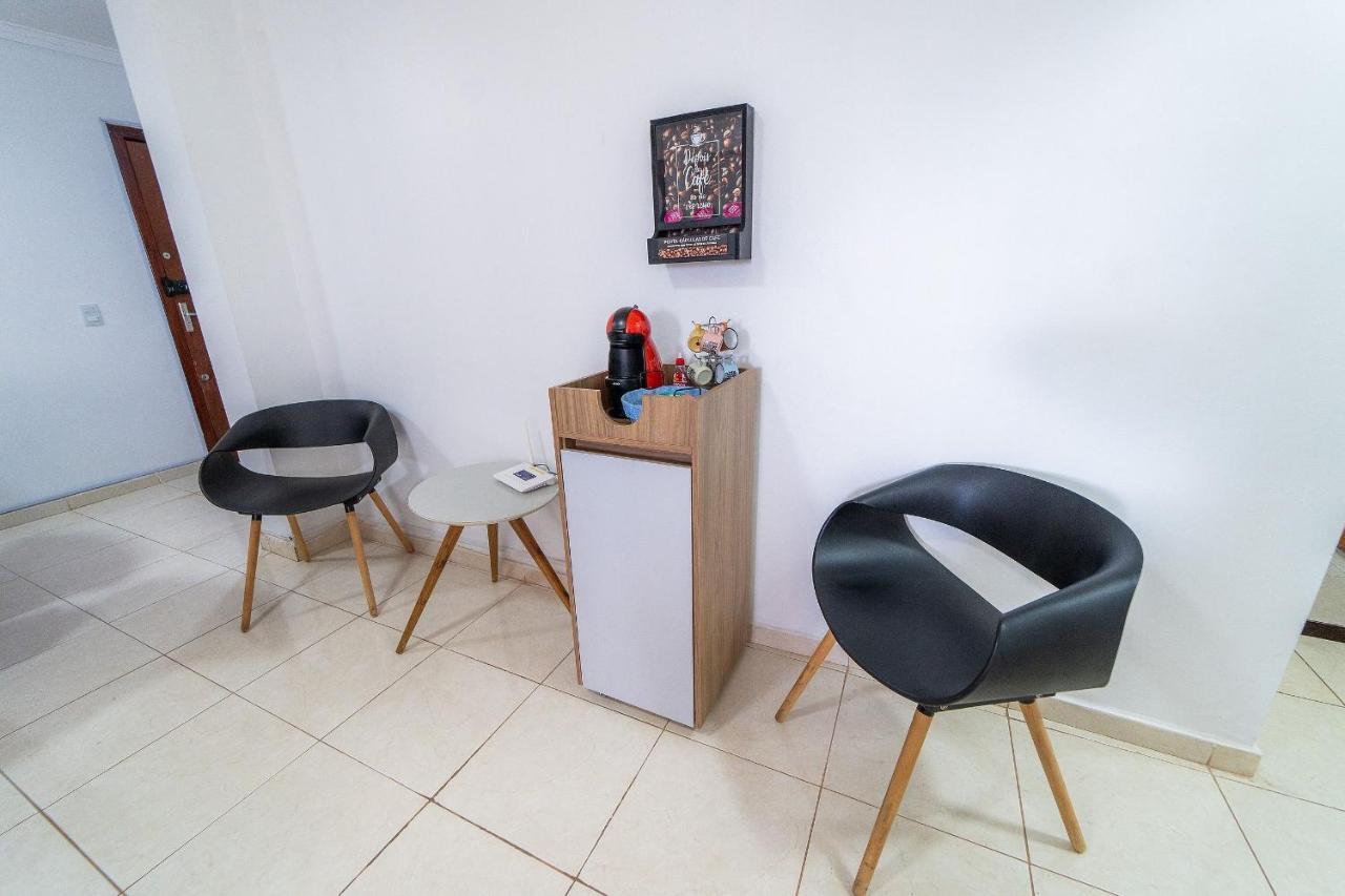 Ap 85M2 , 2Qts Com Suite , Estacionamento, Cozinha Completa , Wi-Fi 500Mb , Jr Catito Brasília Extérieur photo